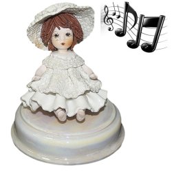 Фигурка музыкальная из фарфора Девочка в шляпе