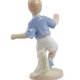 Статуэтка из фарфора Мальчик Юный футболист Pavone JP-50/ 3, оборотная сторона