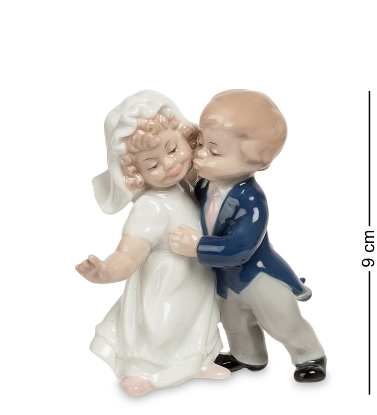 Статуэтка из фарфора Мальчик и девочка молодожены Pavone JP-15/ 7