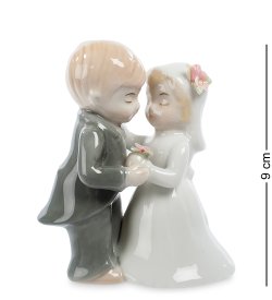 Статуэтка из фарфора Дети молодожены