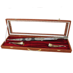 Подарочный Набор Джигит (Кинжал кавказский, 2 рога для вина)