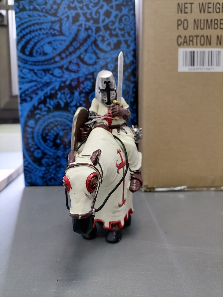 Фигурка Рыцарь На коне The Comical World of Stratford RV-247, фото со склада вид профиль