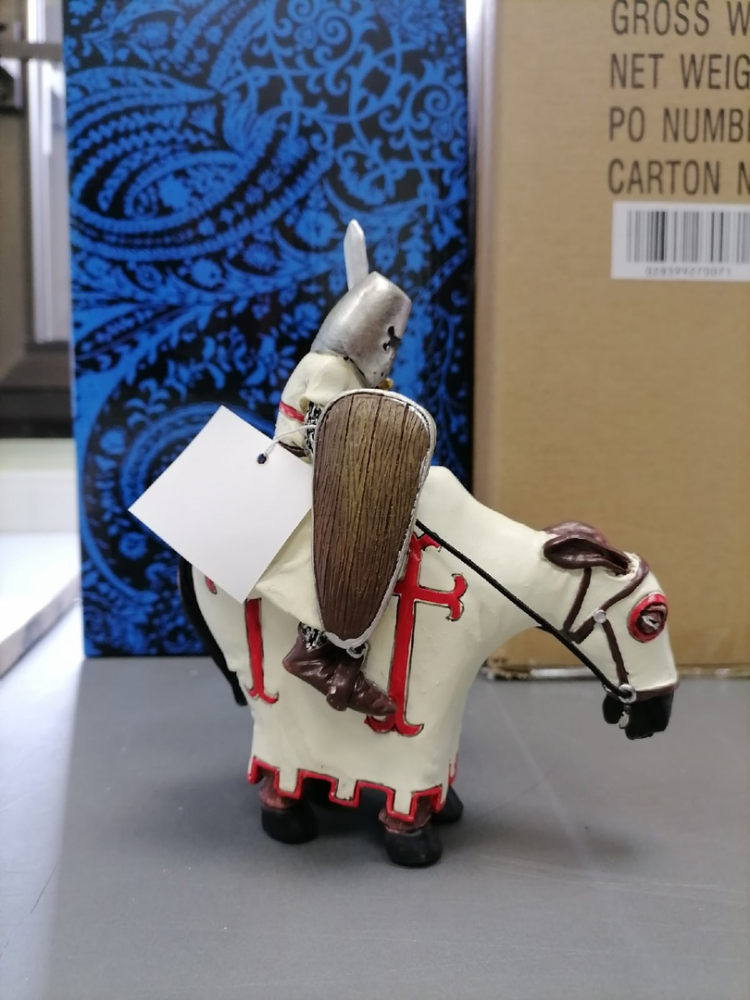 Фигурка Рыцарь На коне The Comical World of Stratford RV-247, фото со склада оборотная сторона