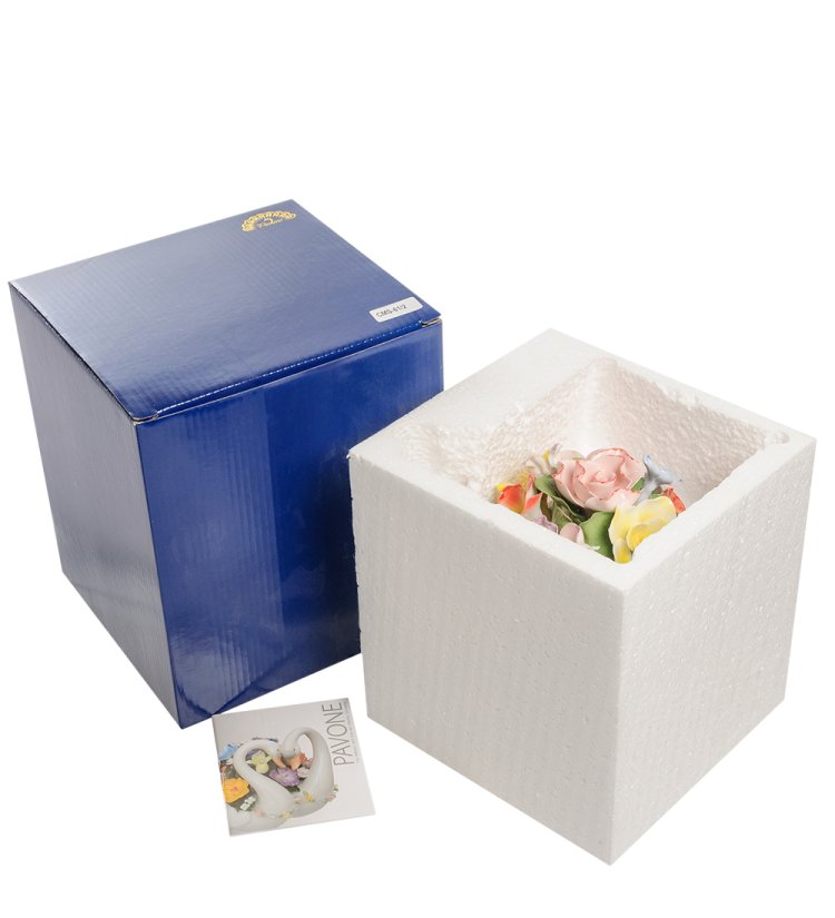 Статуэтка из фарфора Полосатый Кот с вазой цветов Pavone CMS-61/ 2, фотография в коробке