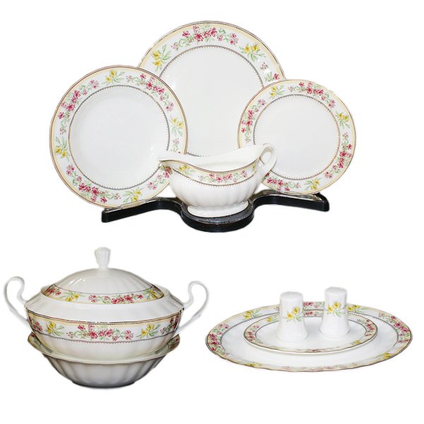 Столовый сервиз Клематисы