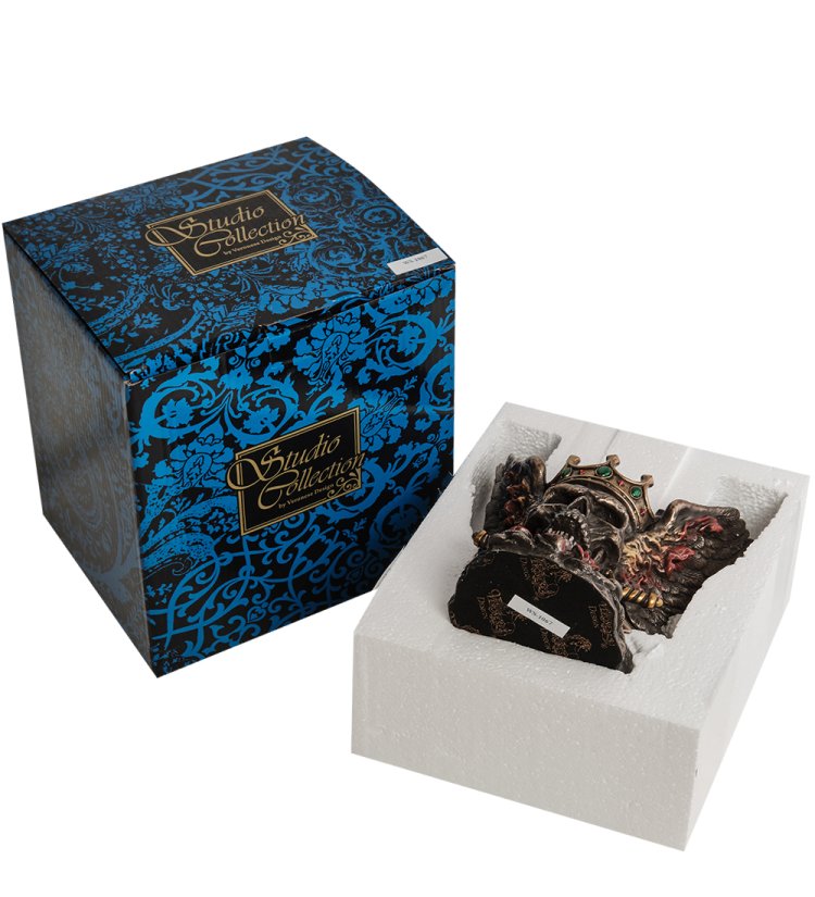 Статуэтка Крылатый череп в короне Veronese WS-1067, фотография в упаковке