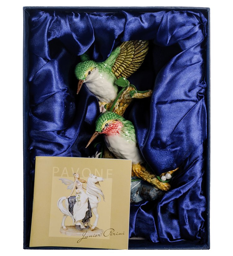 Статуэтка из фарфора Птицы на ветке с цветами Pavone JP-23/ 1, фотография в упаковке