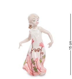 Статуэтка из фарфора Девочка в танце