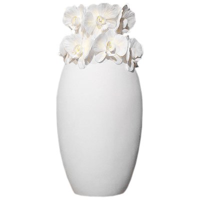 Ваза для цветов с орхидеями