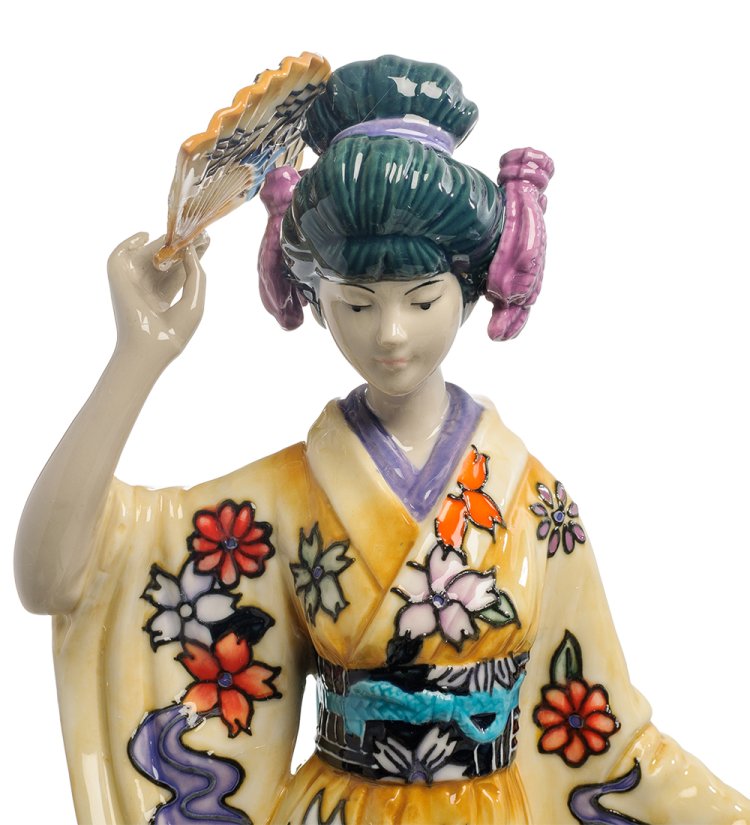Статуэтка из фарфора Девушка Японка с веером Pavone JP-24/ 1, фотография лица