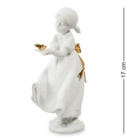 Статуэтка из бисквитного фарфора Юная леди с бабочкой