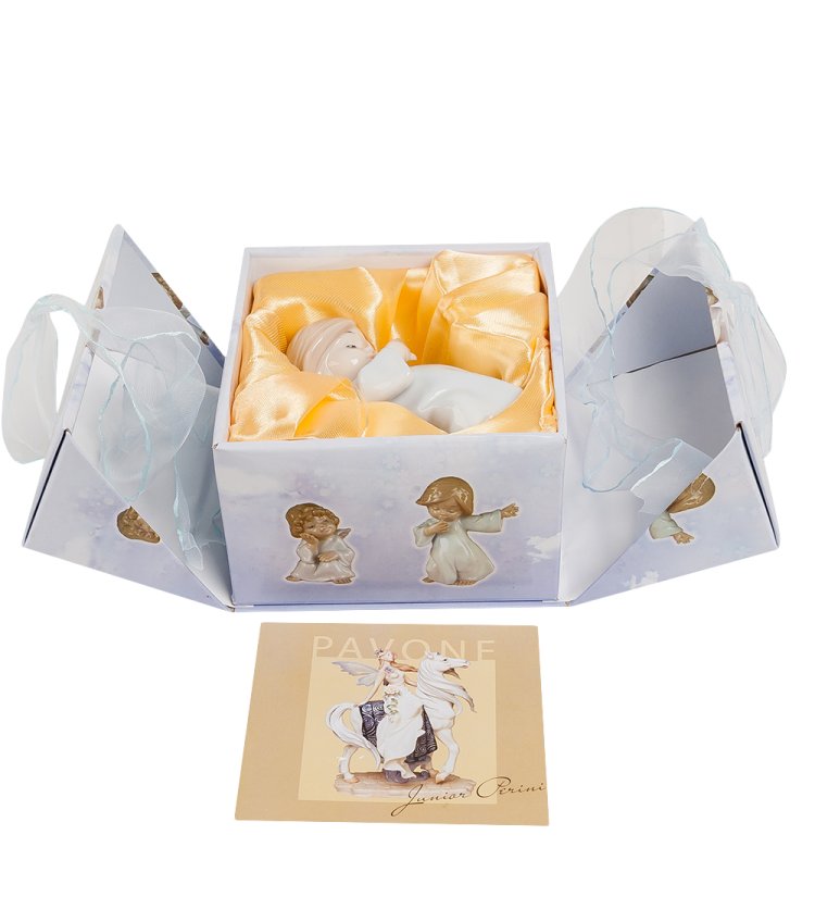 Статуэтка из фарфора Ангелочек в белом платье Pavone JP-20 /4, фотография в упаковке
