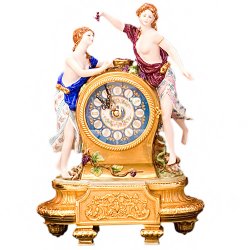Часы настольные из фарфора Две девушки