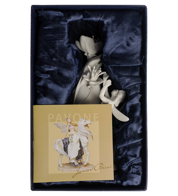 Статуэтка из бисквитного фарфора с подсветкой Фея Pavone JP-186/24, фотография в упаковке