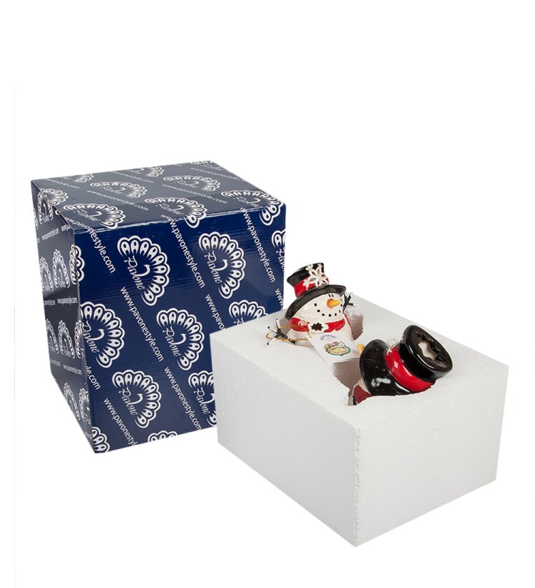 Подсвечники из фарфора Снеговики с шарфом Pavone BS-538, упаковочный вид