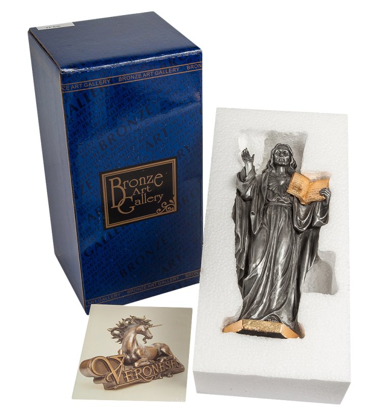 Статуэтка Иисус с Золотым Ветхим Заветом Veronese WS-33, упаковочный вид