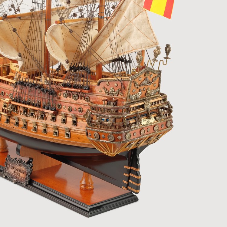 Модель корабля San Felipe средний