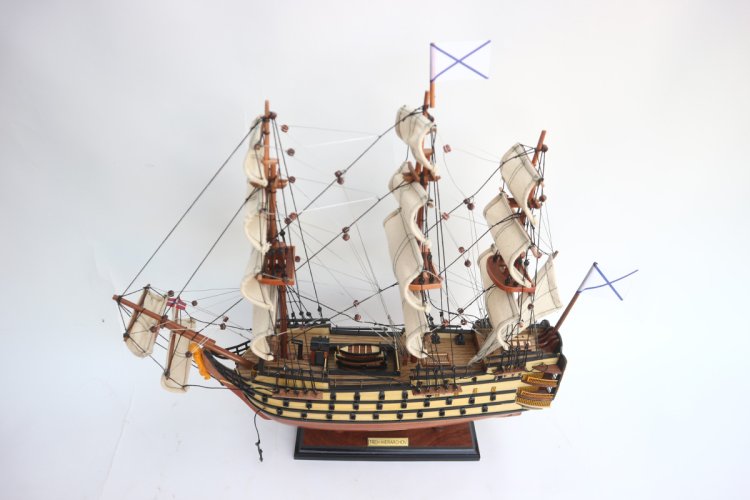 Модель парусника Трёхъ Иерархов, Россия, 48 см TS-0095-W-40, фотография 2