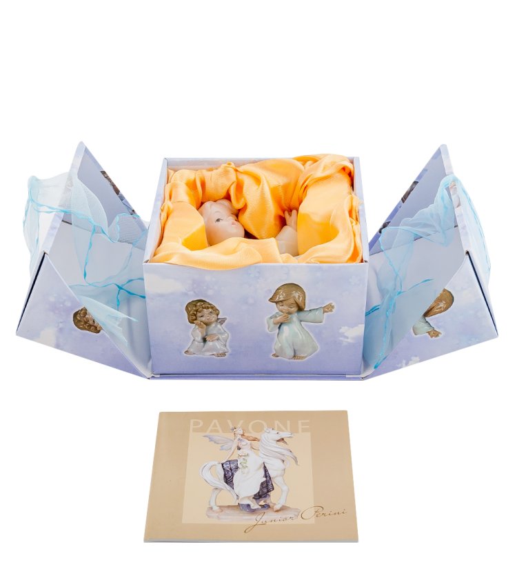 Статуэтка из фарфора Танцующий Ангелочек в белом платье Pavone JP-20 /6, фотография в упаковке