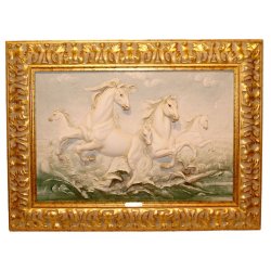 Барельеф из фарфора Кони