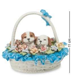 Фигурка из керамики Щенки в цветочной корзине