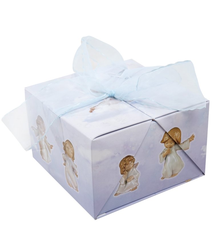 Статуэтка из фарфора Ангелочек с колокольчиком Pavone JP-20/17, фотография в коробочке