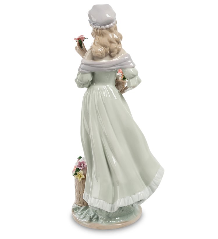 Статуэтка из фарфора Девушка с корзинками цветов Pavone JP-22/26, фотография со спины