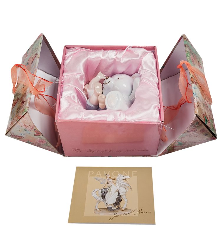 Статуэтка из фарфора Мой плюшевый друг Pavone JP-42/11, фотография в упаковке