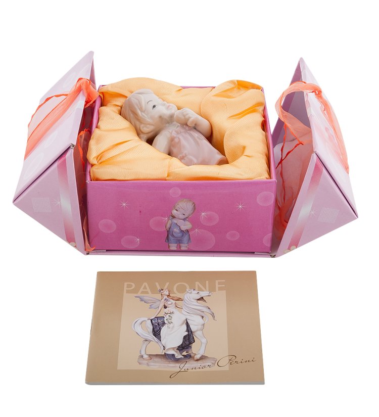 Фигурка из фарфора Ангелочек-девочка Pavone JP-36/ 3, фотография в упаковке