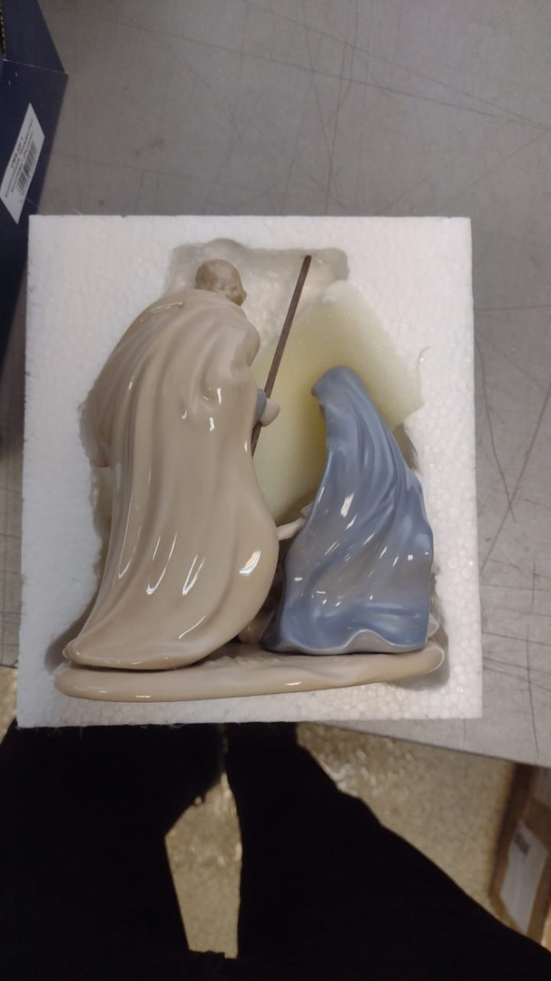 Статуэтка из керамики Рождество Христово Pavone CMS-42/ 1, фото со склада оборотная сторона