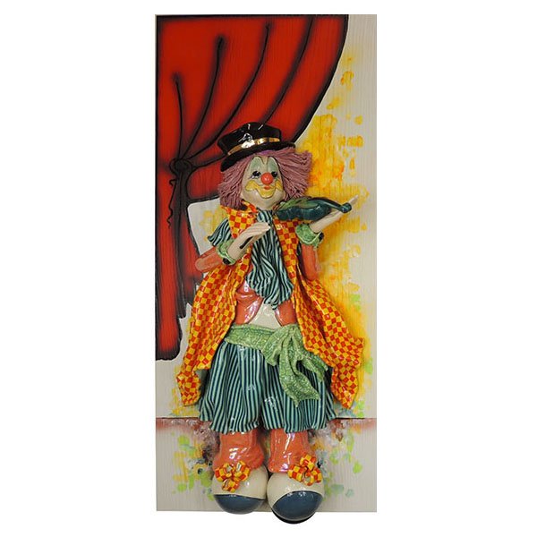 Барельеф из фарфора Клоун со скрипкой