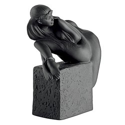 Фигурка из фарфора Рыбы (женщина)