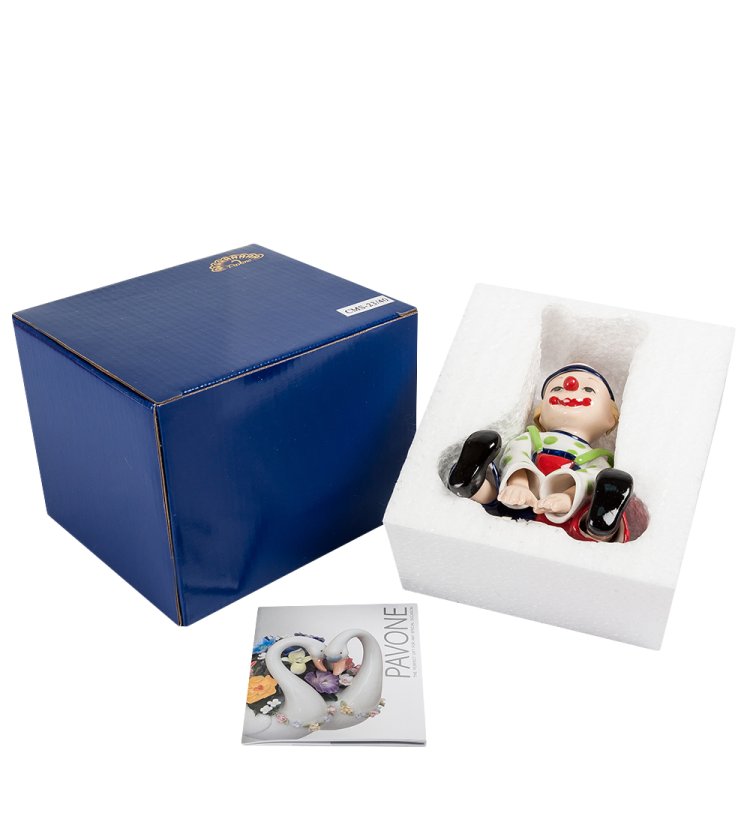 Статуэтка из фарфора Клоун сидит Pavone CMS-23/40, фотография упаковки