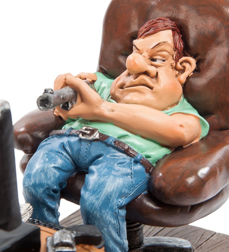 Фигурка Геймер The Comical World of Stratford RV-500, портретный вид