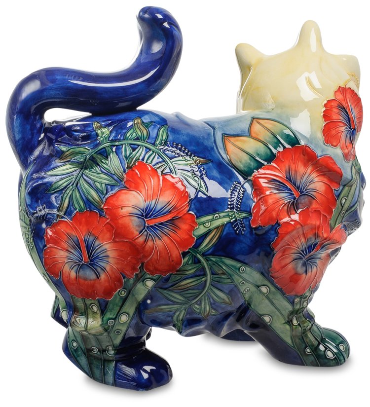 Статуэтка из фарфора Довольная кошка в красных цветах Pavone JP-11/ 18, фотография сбоку