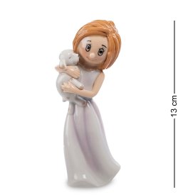 Статуэтка из фарфора Девочка с собачкой на руках