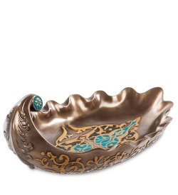 Блюдо с орнаментом