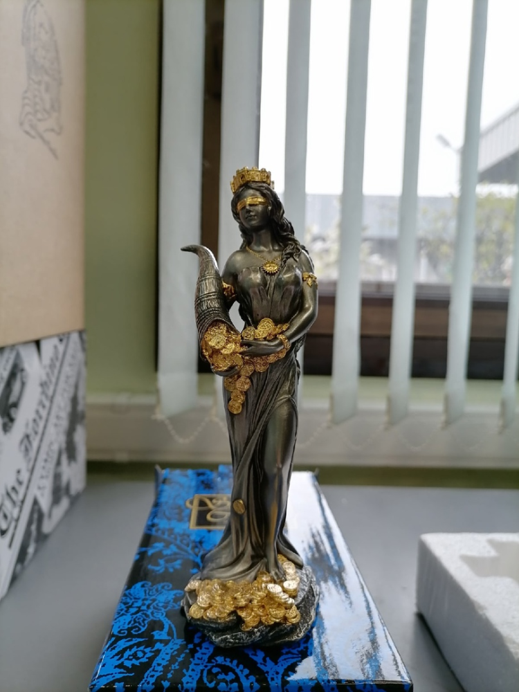 Статуэтка Фортуна - Золотая Удача Veronese WS-656, фото со склада портретный вид