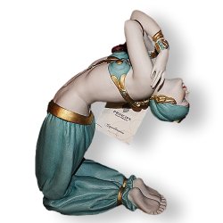 Статуэтка из фарфора Турчанка в танце