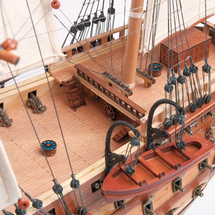 Модель корабля 12 Апостолов 110 см