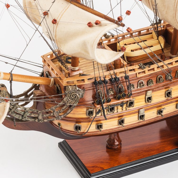 Модель корабля Soleil Royal