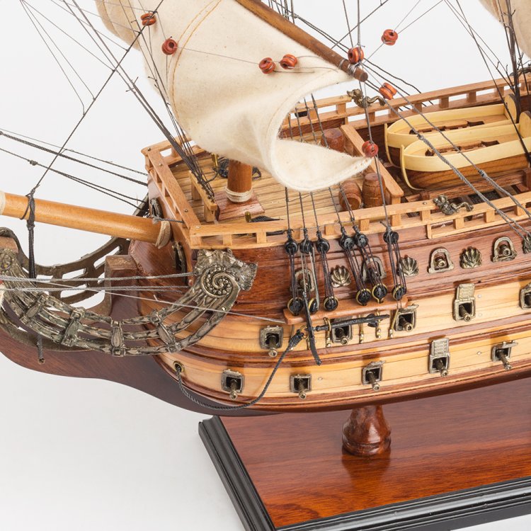 Модель корабля Soleil Royal