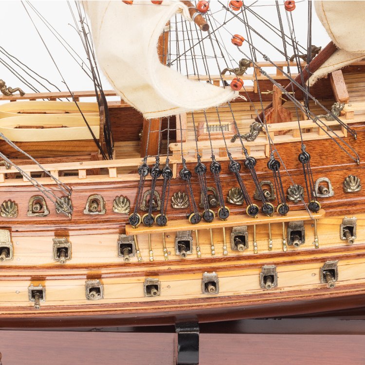 Модель корабля Soleil Royal