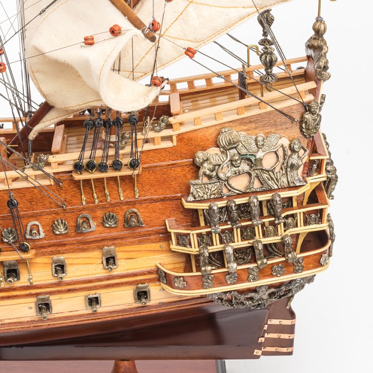 Модель корабля Soleil Royal