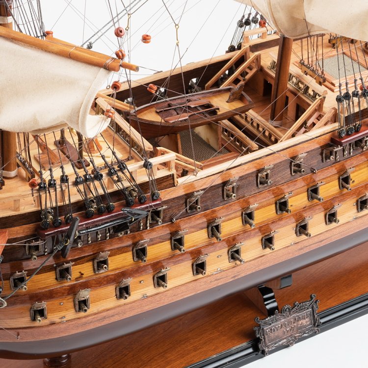 Модель корабля из дерева Royal Louis, 95 см