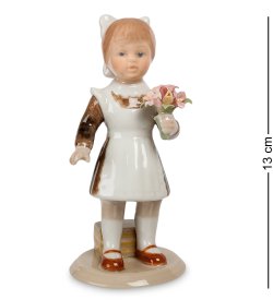 Статуэтка из керамики Первоклассница с букетом цветов