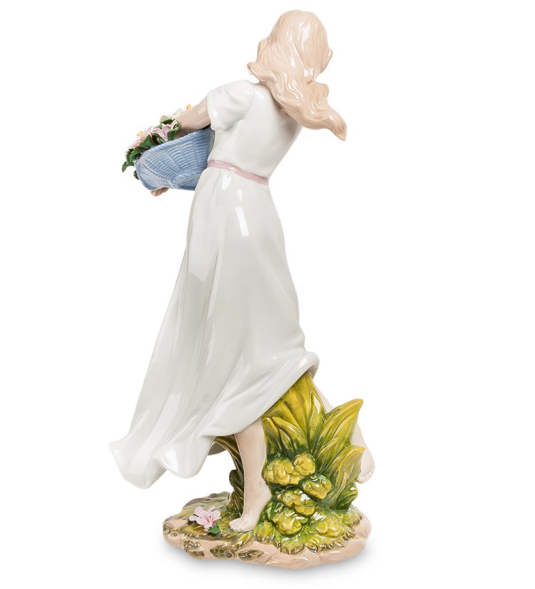 Статуэтка из фарфора Девушка на лугу с цветами Pavone JP-29/29, фотография сбоку