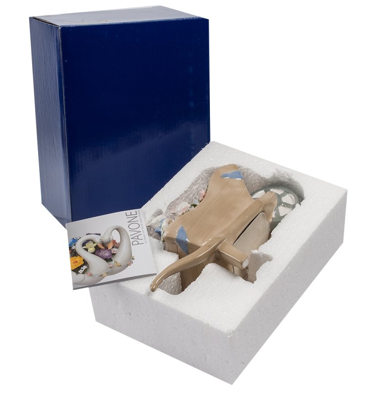 Музыкальная статуэтка Тележка с цветами Pavone CMS-15/60, фотография в упаковке