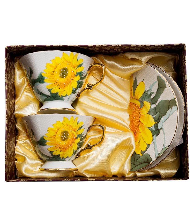 Чайный набор из фарфора на 2 персоны Фиор Дель Аморе Pavone AS-56, фотография в упаковке