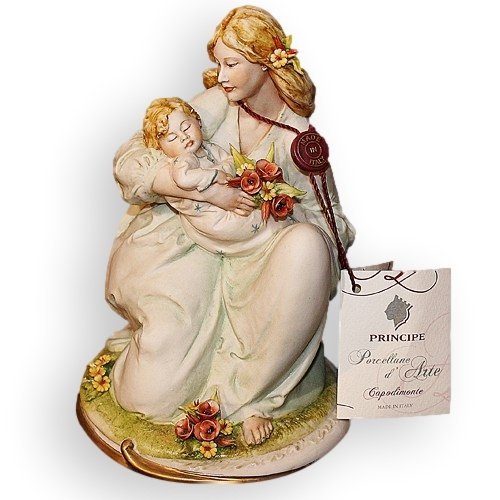 Статуэтка из фарфора Материнство в желтом